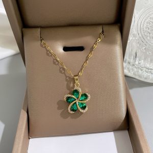 American Diamond Green Stone Retro Necklace